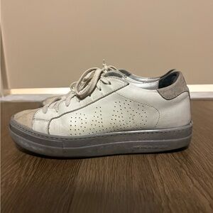 P448 Westwood Platform Sneakers, size 39, Metallic silver and white